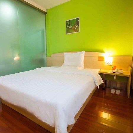 7Days Inn Sanya Phoenix Island 三亜市 エクステリア 写真